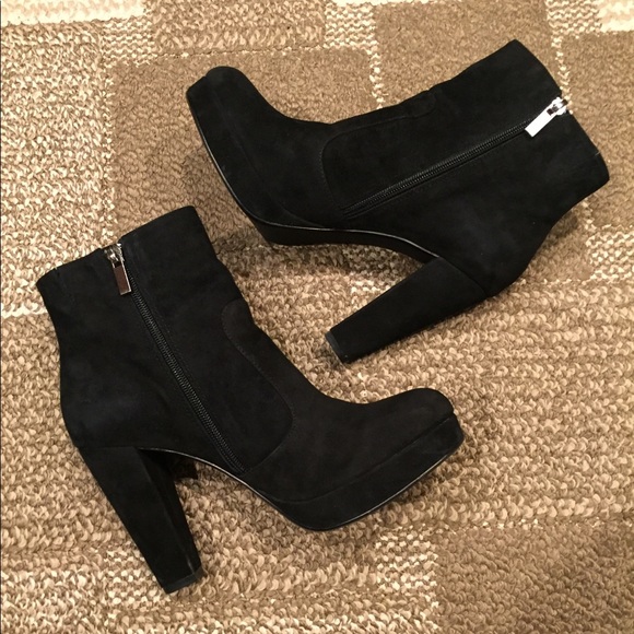 Steve Madden Shoes - Steve Madden Rancee Black suede platform bootie
